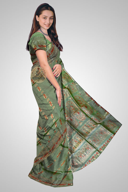 Shop Mulberry Silk Swarnachari Saree online – Side profile highlighting intricate pallu design