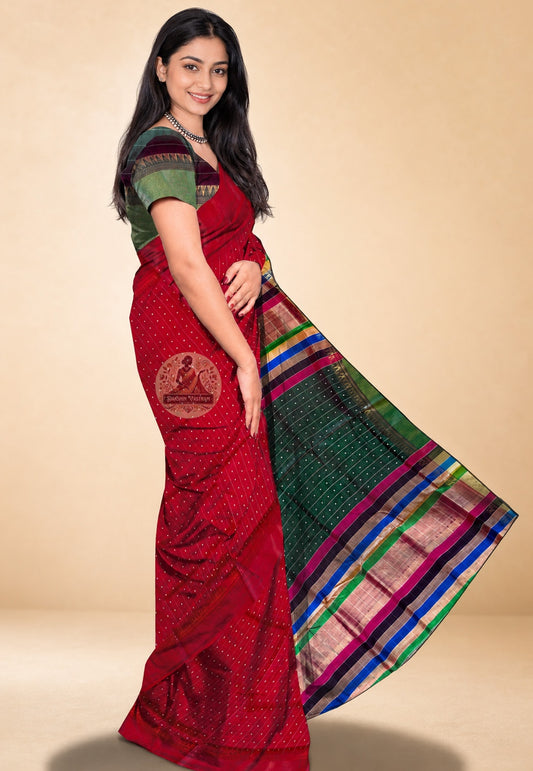 Bishnupur Silk Bindu Booti Saree side view – pure silk drape with luminous woven Bindu Booti pattern, perfect for Indian weddings and cultural galas in Indianapolis