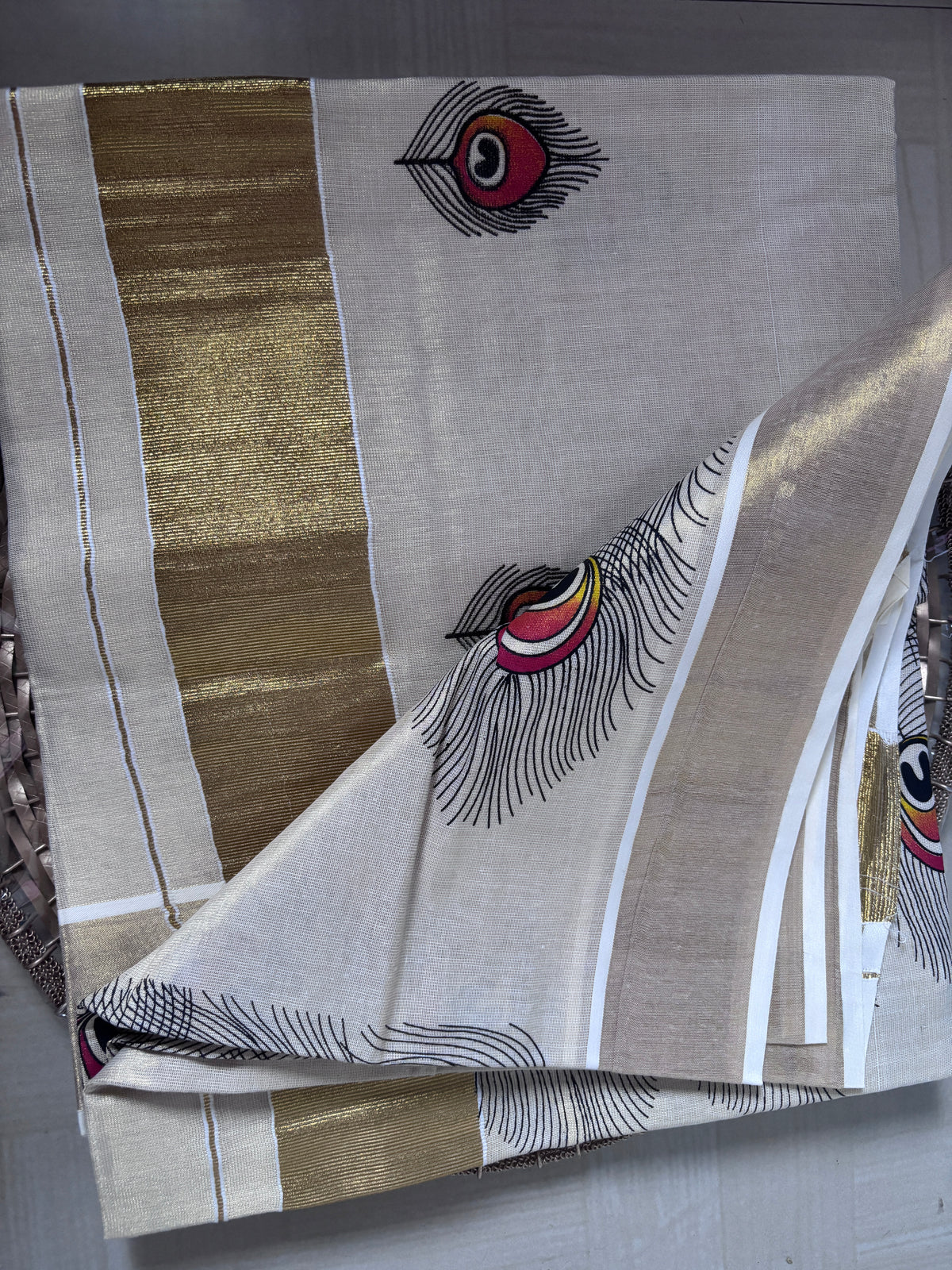 Buy Kerala Kasavu Saree online – Kasavu Saree blouse view