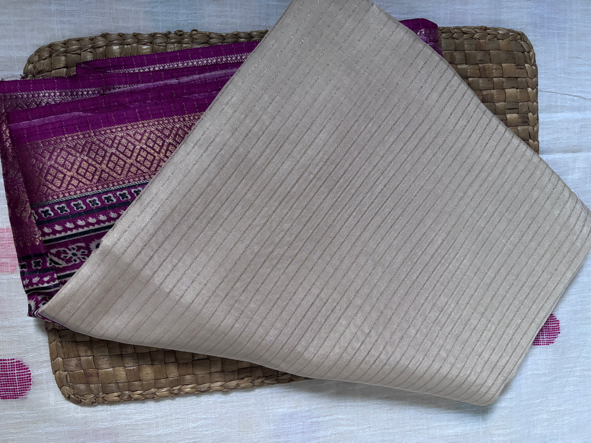 Buy Dola Silk Saree online – Front view highlighting elegant pleats