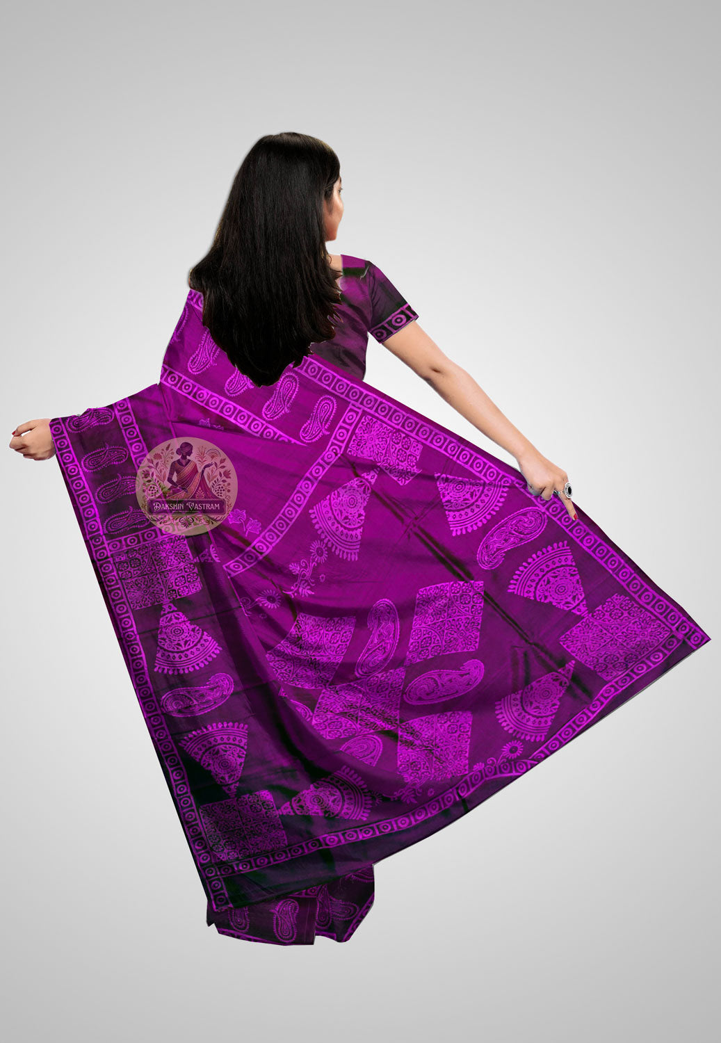 View of Pure Silk Saree from back – Pallu design captured in motion