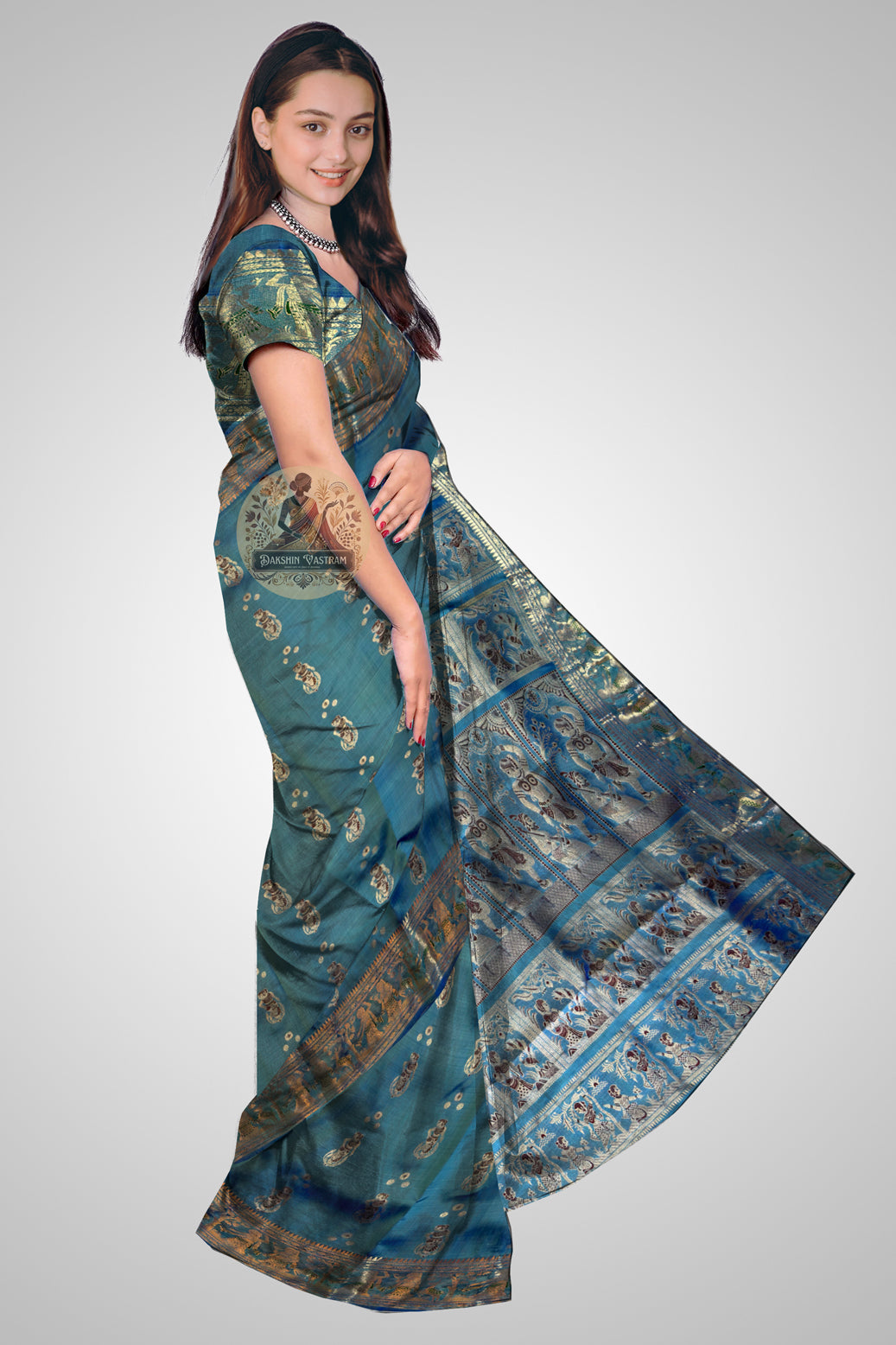 Buy Mulberry Swarnachari Saree – Rear angle with elegant drape