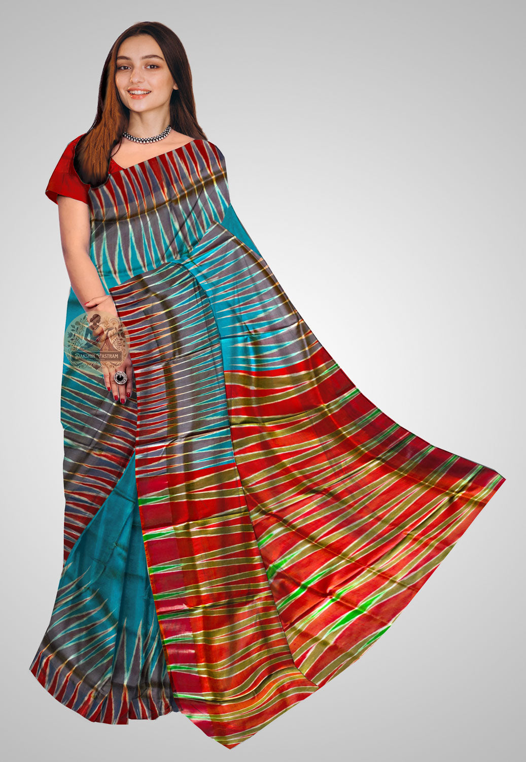 Shop Pure Silk Kotki Saree online – Front display of rich Indian craftsmanship