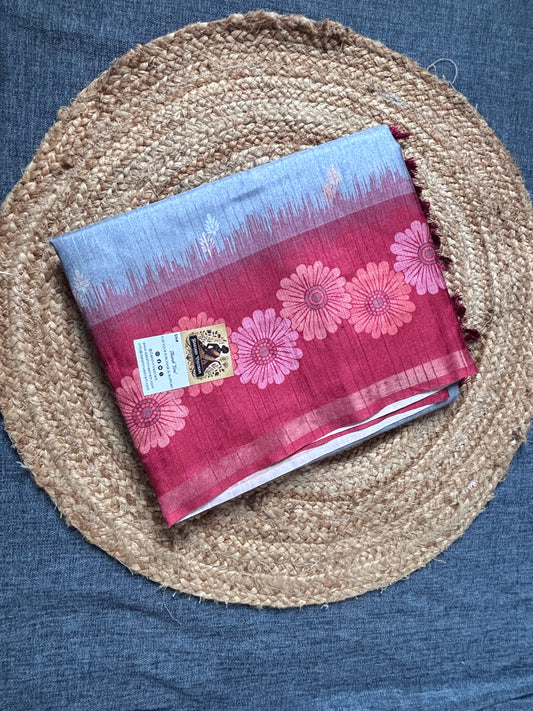 Shop Kathan silk saree online – Close-up of silk weaving texture