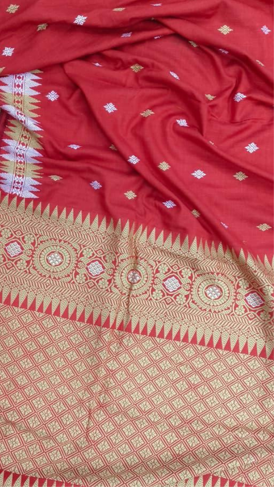 Pure Eri silk saree close-up showing handwoven matte texture and natural handspun silk weave from Assam