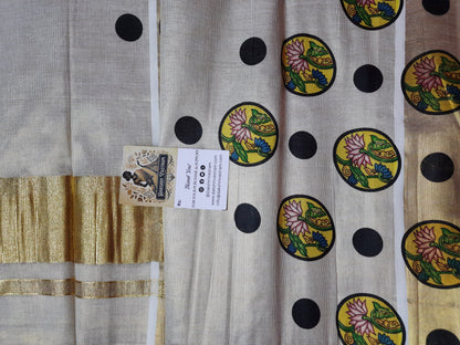 Kasavu Saree | Made from natural, chemical-free cotton, this saree is not only eco-friendly but also soft and comfortable to wear
