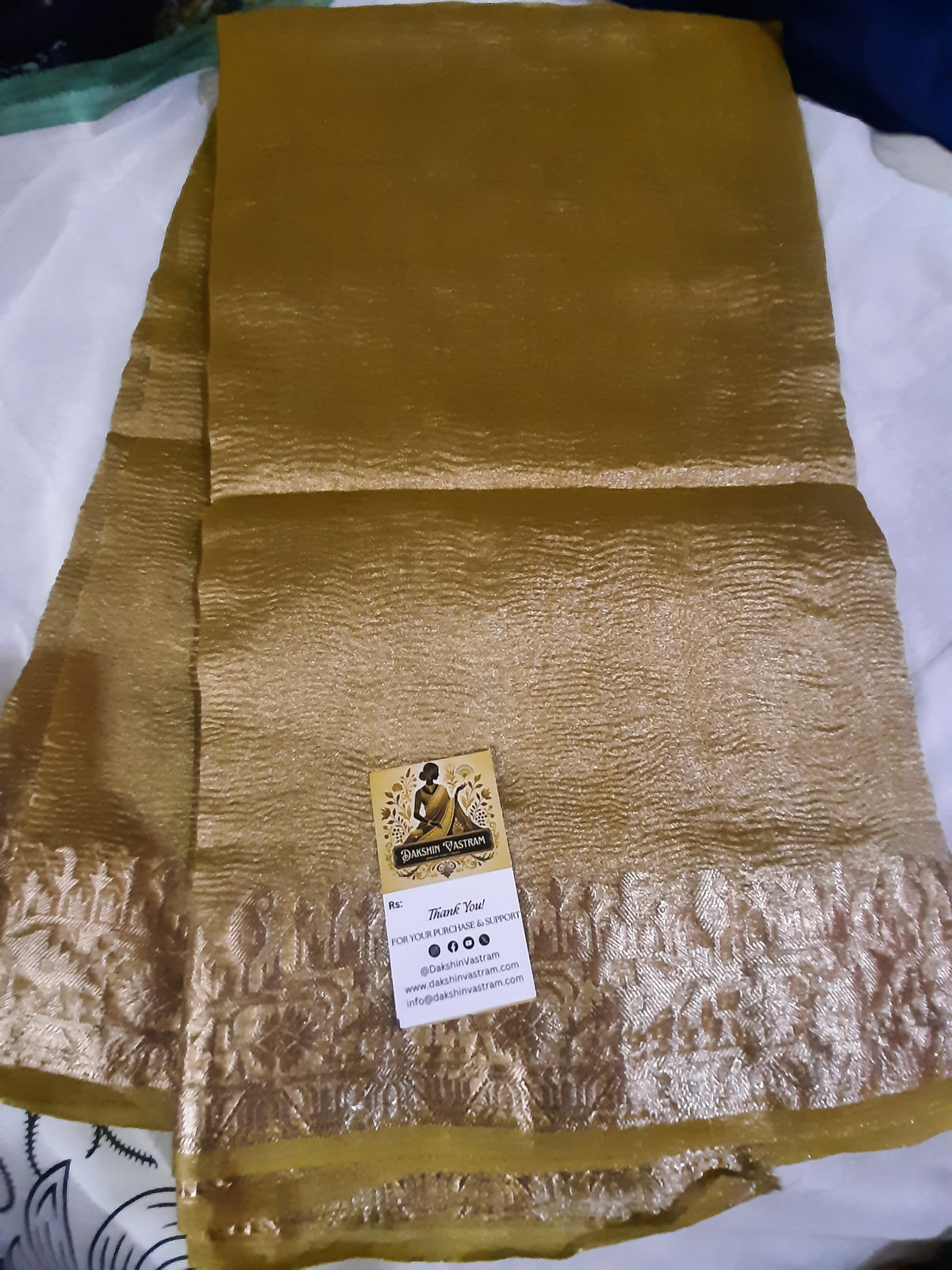 Side view of Tissue Banarasi Saree highlighting the lightweight drape and elegant design
