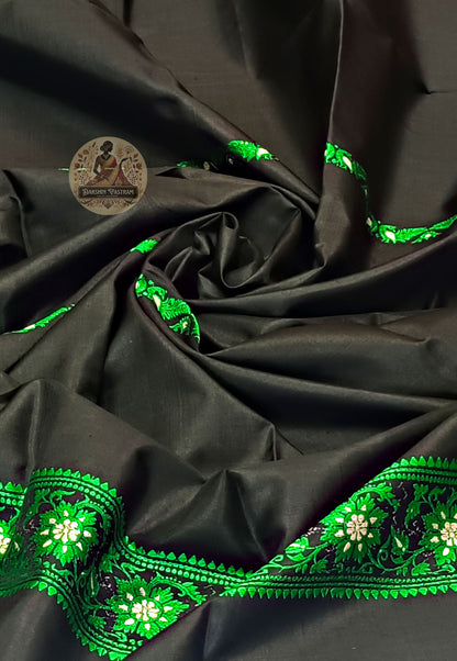 Shop Pure Silk Stole online – Front view of handwoven stole
