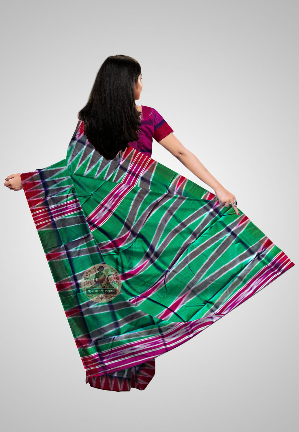 Explore Traditional Silk Kotki Saree – Rear image with decorative pallu