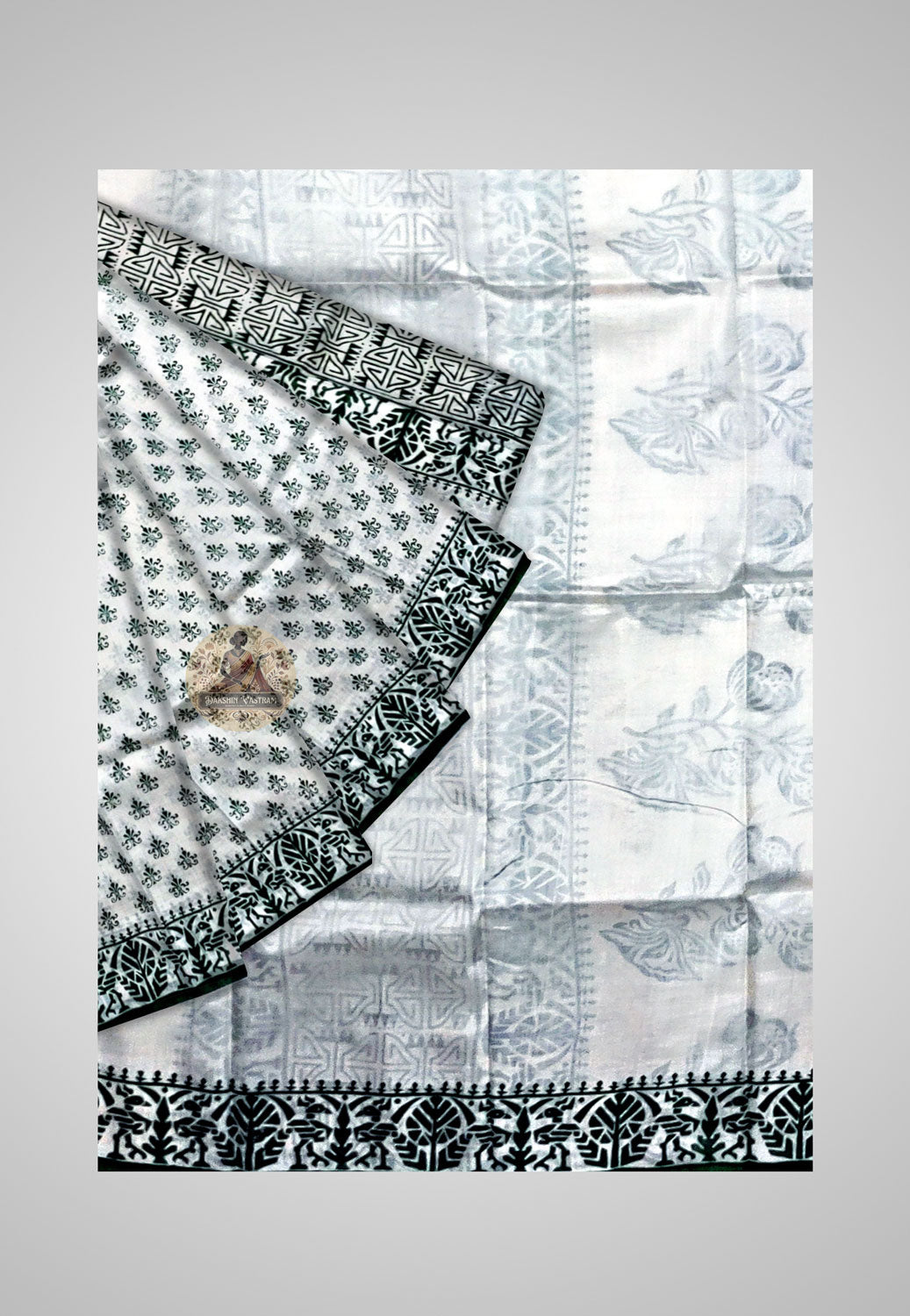 View Handloom Silk Saree – Detailing of traditional craftsmanship