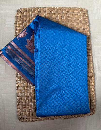 Buy Soft Art Silk Saree online – Soft Art Silk Saree rear view
