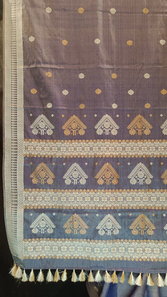 Buy Assam Silk Saree online – Front view of Toss silk saree