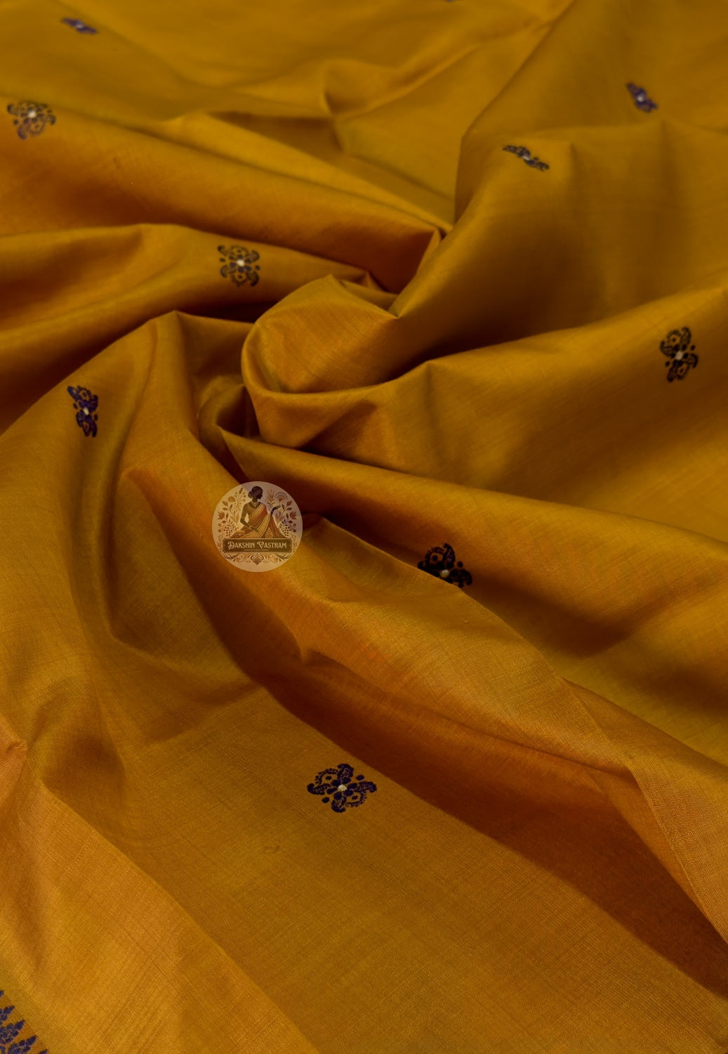 Close-up of Baluchari jacquard silk weave showing lightweight texture and natural lustre – handwoven in West Bengal