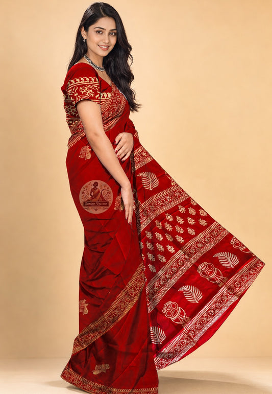Bishnupur hand block print silk saree side view – pure silk drape with natural luminosity, ideal for Navratri celebrations and cultural galas in USA