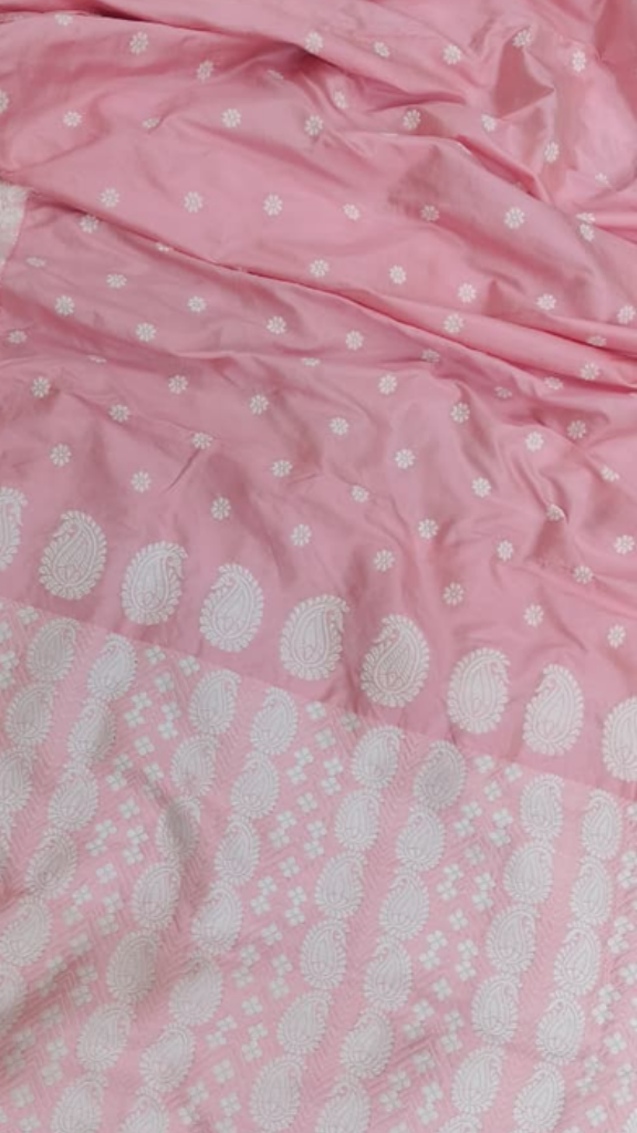 Buy Handloom Assam Silk Saree – close-up of Mulberry silk weave