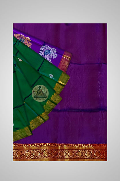 Buy Handloom Pure Silk Saree online – close-up full view