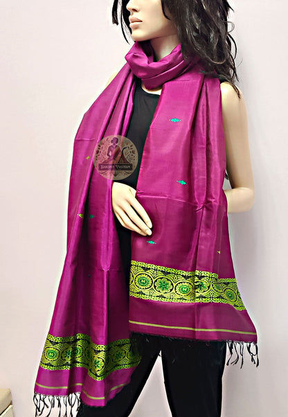 Discover Handloom Silk Stole – Rear view with fall and finish