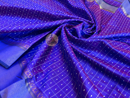 Close-up of Bishnupur Silk Bindu Buti saree – intricate woven Bindu Buti motifs catching light on pure silk, crafted by master weavers in Bishnupur, West Bengal