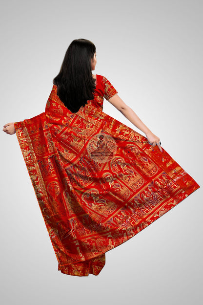 Buy Swarnachari Sarees – Rear view highlighting intricate golden motifs