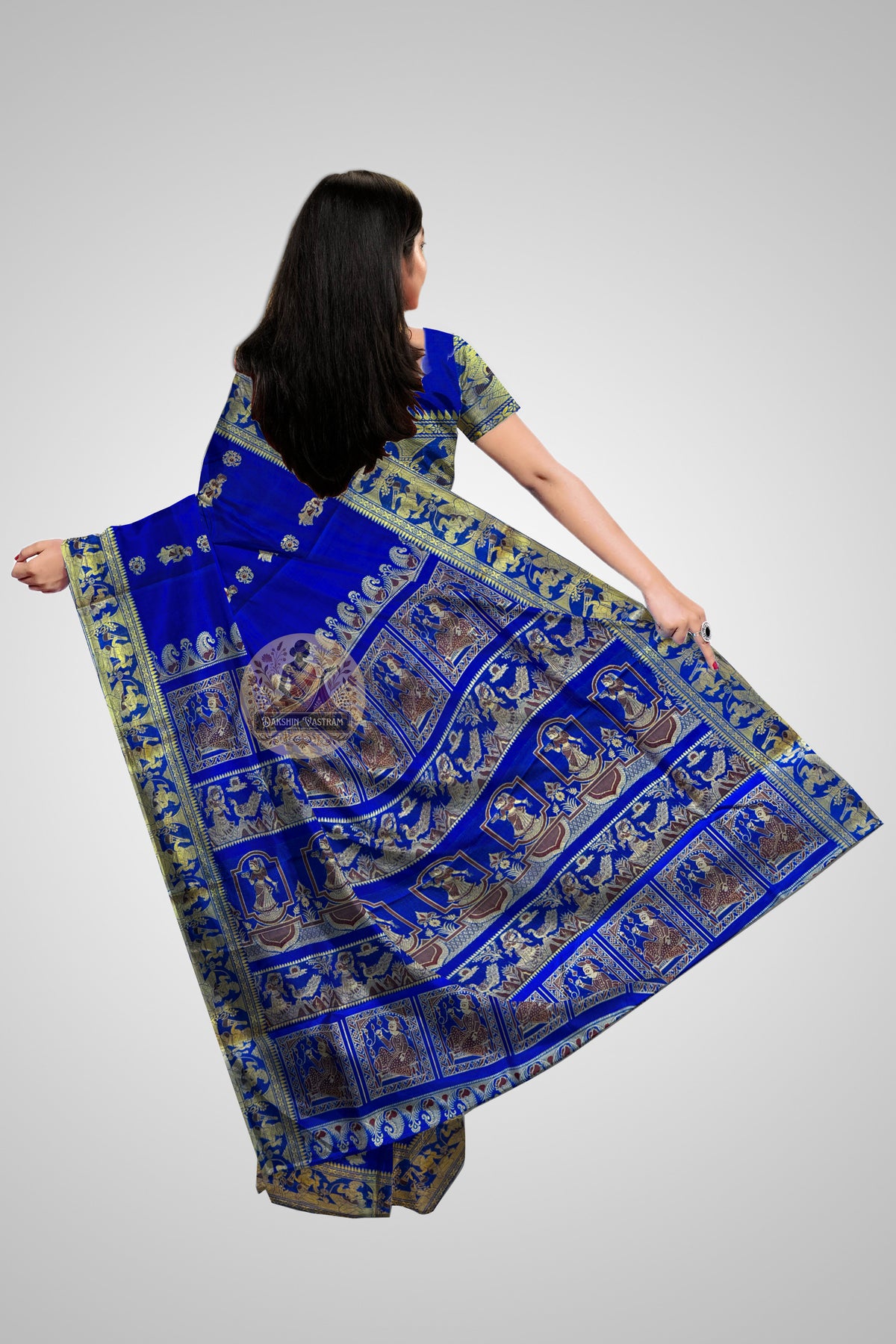 Buy Handloom Baluchari Saree – Rear view highlighting woven epic scenes