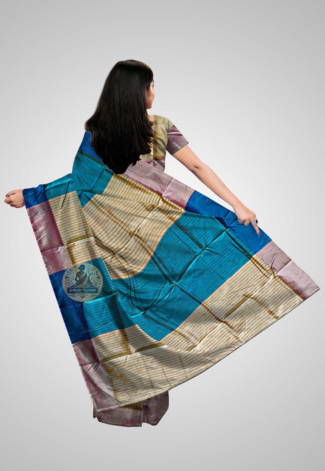 Explore Pure Silk Sarees – Rear view showing pallu design