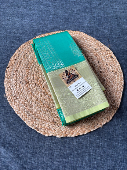 Semi Kanjivaram silk saree gift box presentation – luxury Indian handloom saree UK delivery