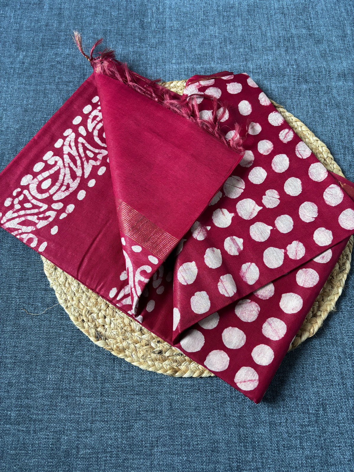 Buy mul cotton saree online – Rear view with pallu detail