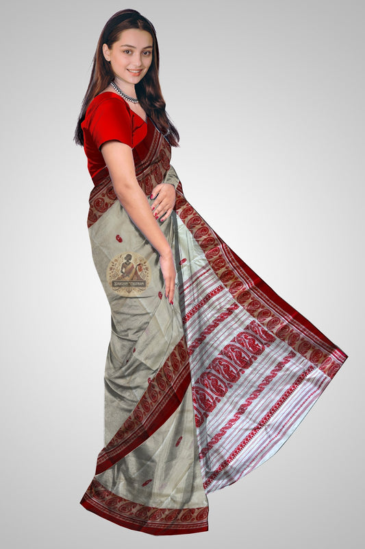 Side view of Bishnupur Garad silk saree – natural ivory silk glow enhancing feminine grace, handwoven Bengal handloom for pujas and cultural celebrations by Dakshin Vastram