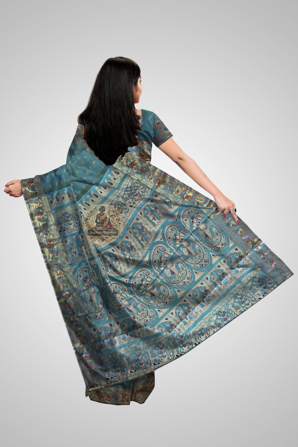 Buy Pure Mulberry Swarnachari Saree – Rear angle with elegant drape