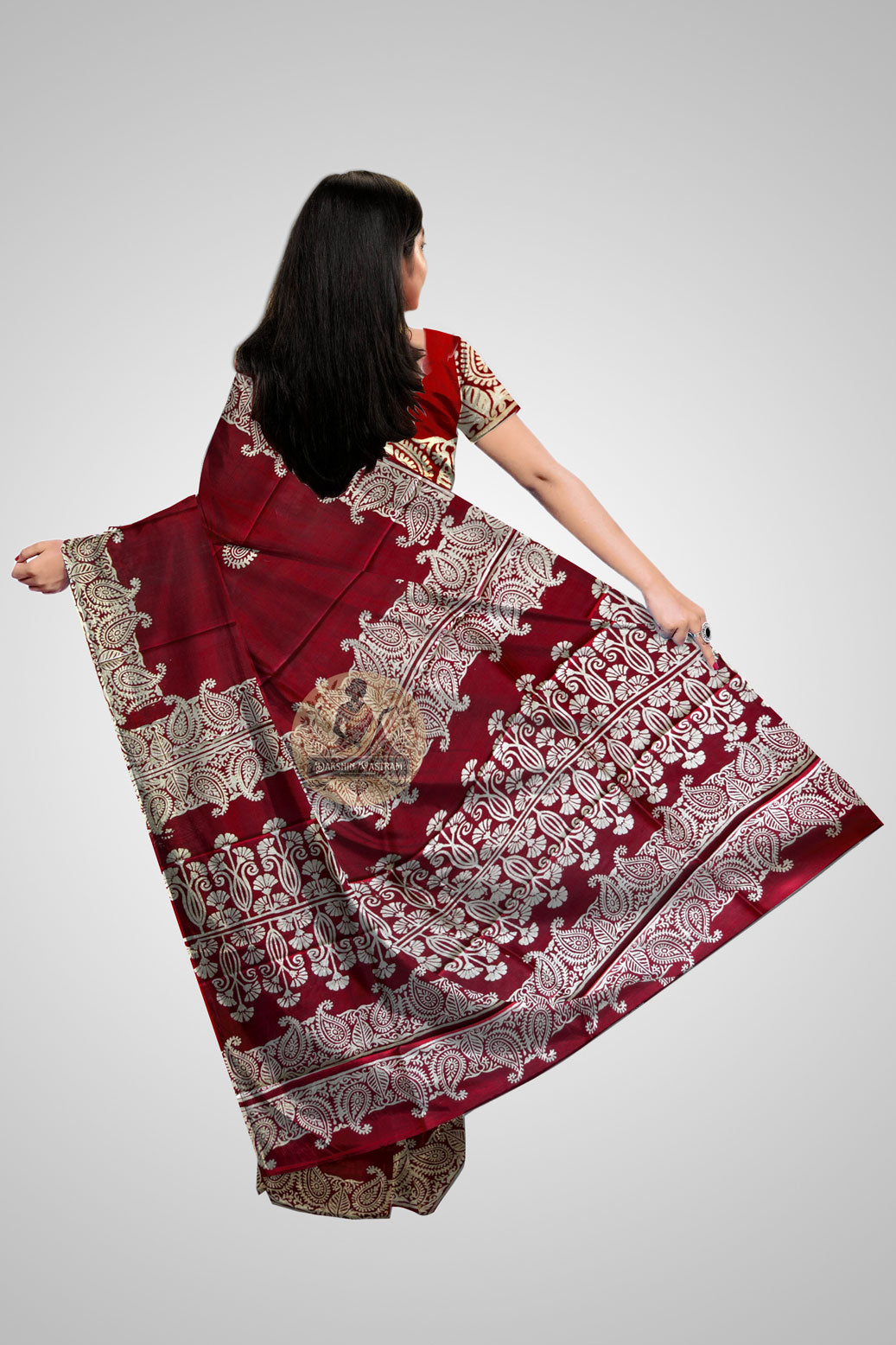 Buy Mulberry Bishnupur Pure Silk Saree – Rear angle with elegant drape