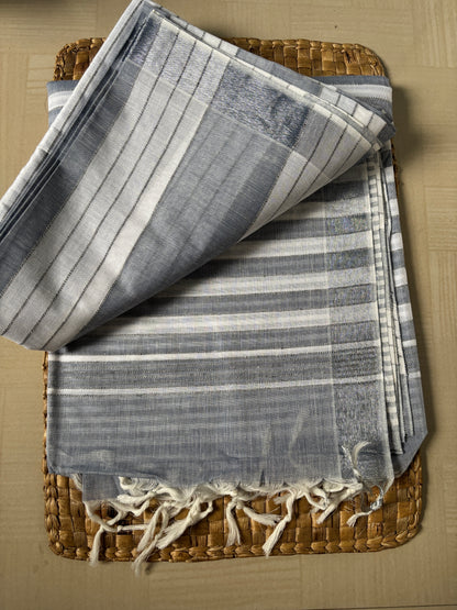 Buy Grey White Cotton Saree online – Grey White Saree side view