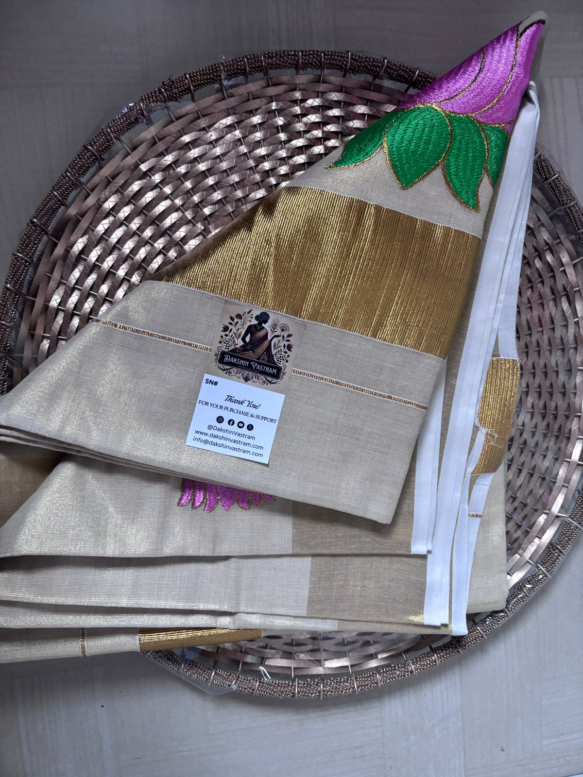Buy Kasavu Saree with Lotus online – Lotus Kasavu Saree rear view