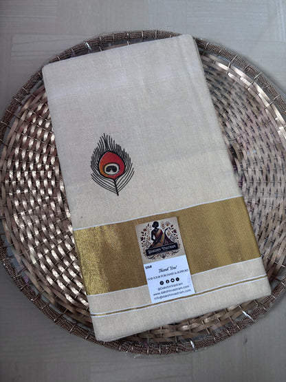 Buy Kerala Kasavu Saree online – Kasavu Saree front view