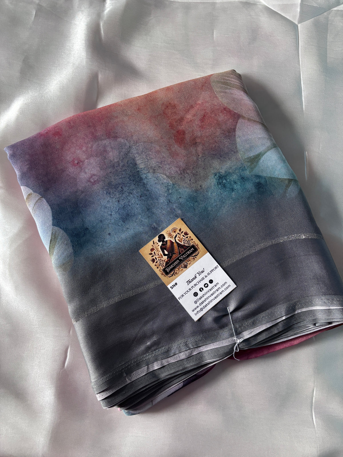 Buy Soft Georgette Saree – Zoomed texture view of premium fabric