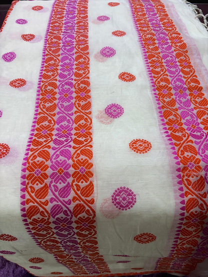 Assam Raw Silk Saree – Handwoven Traditional Elegance