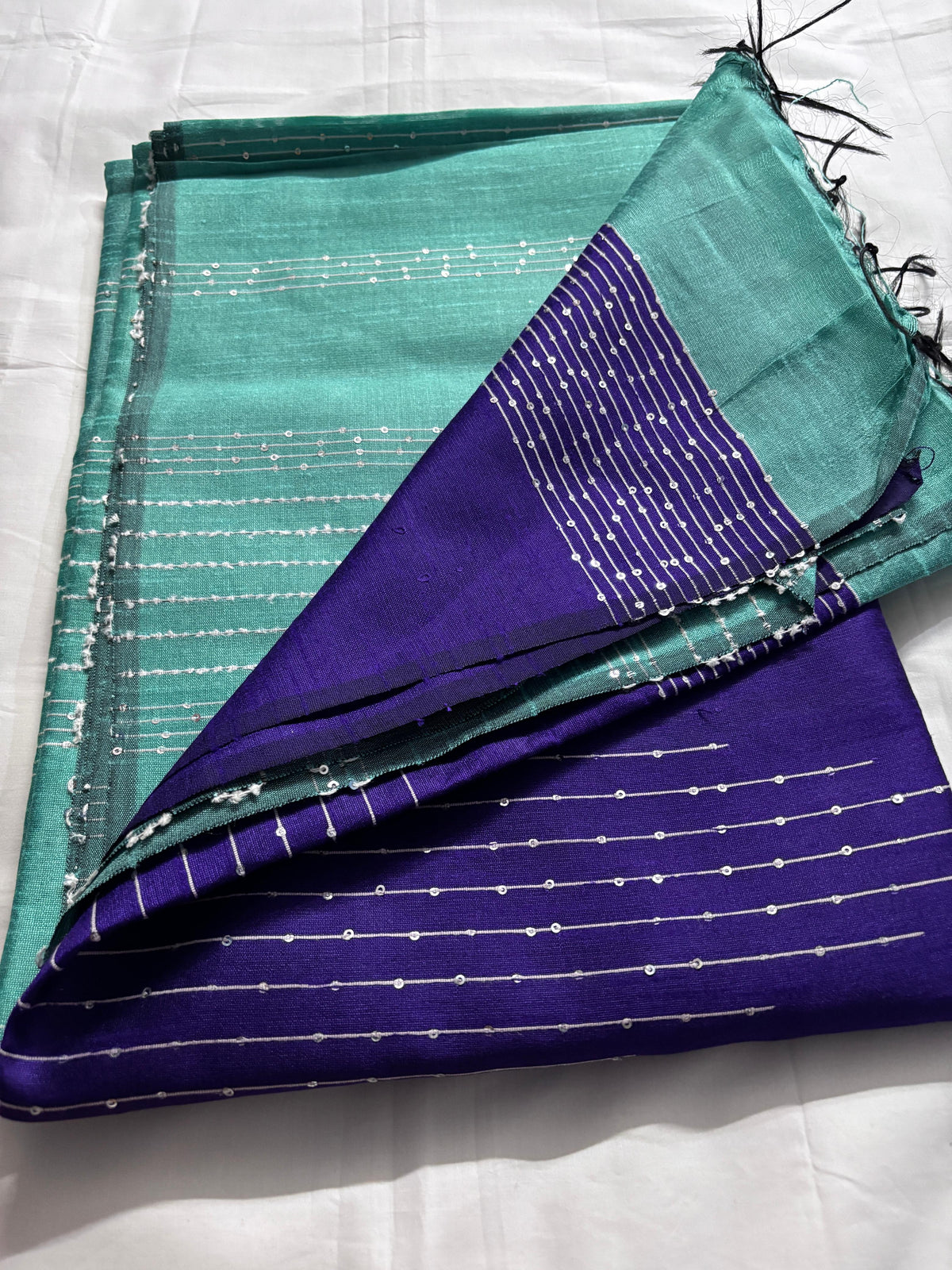 Buy Authentic Semi Silk Saree online – Pallu design view