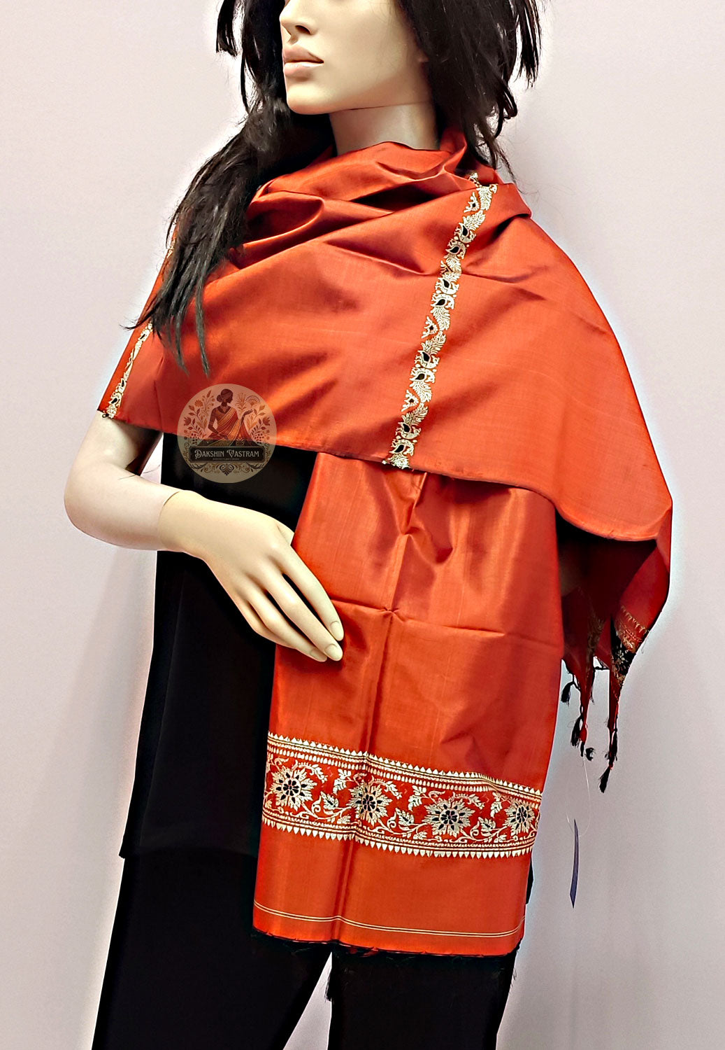 Buy Authentic Silk Stole – View of blouse paired with stole