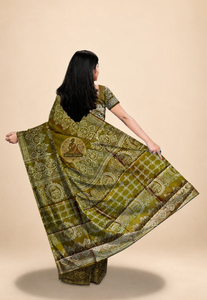 Bishnupur Silk Block Print Saree rear view – full drape showing Bengal folk art motifs on premium pure silk, ideal for Indian diaspora occasions in Houston and Chicago