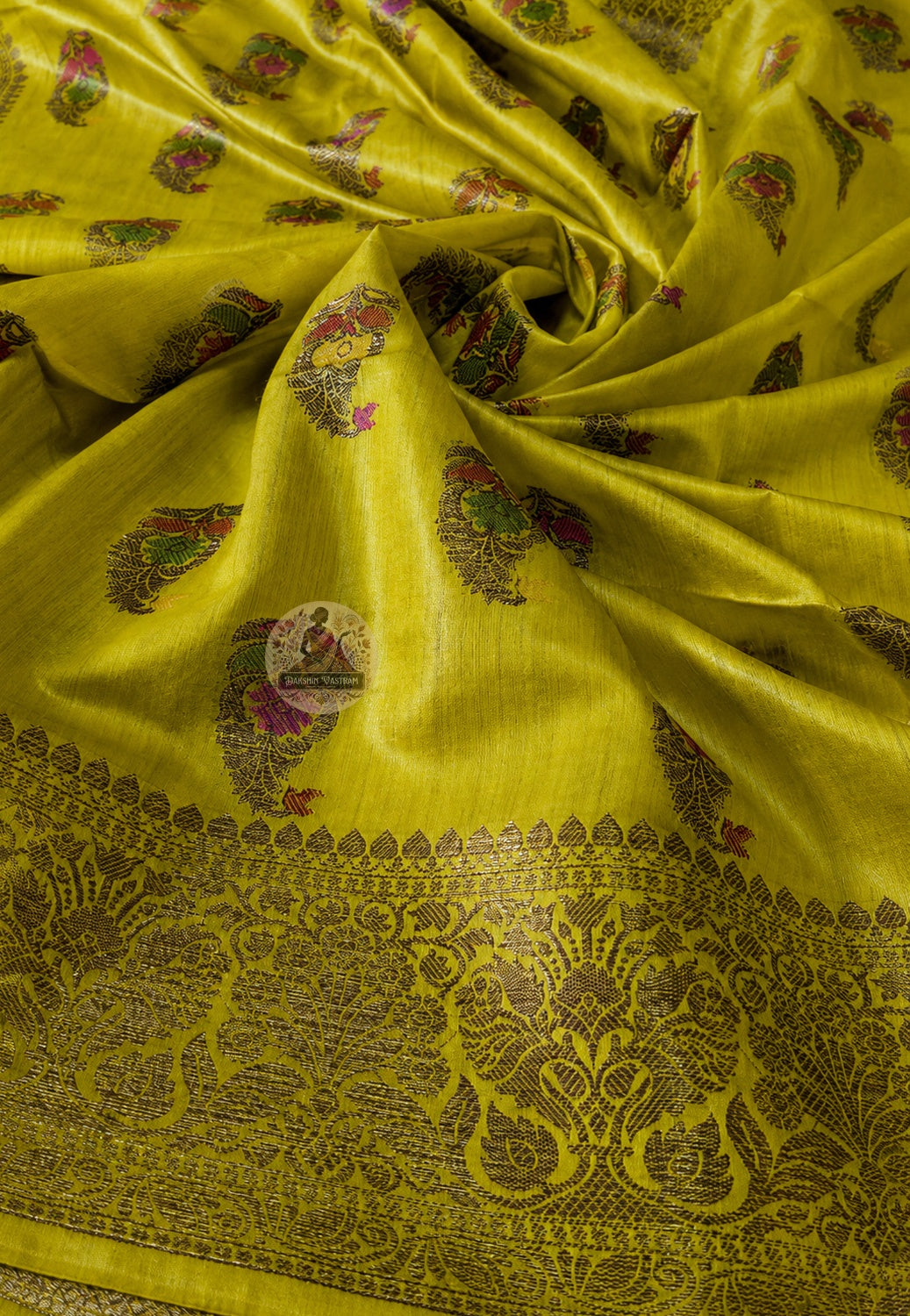 Matching blouse piece of Banarasi Muga Tussar Saree in natural golden Muga silk with Banarasi zari border detailing, included with the saree