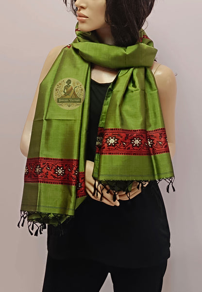 Explore Handloom Silk Stoles – Rear view with traditional finesse
