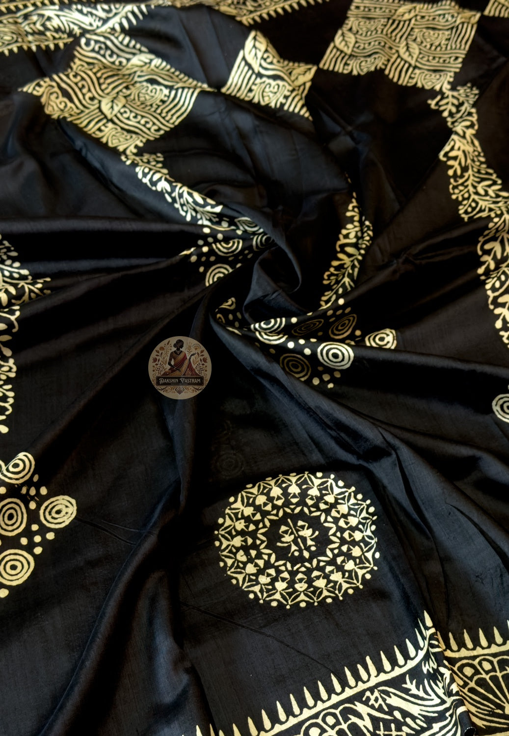 Close-up of Bishnupur Pure Katan Silk Saree – dense twisted-thread Katan weave with extraordinary natural lustre, handwoven by master craftsmen in Bishnupur, West Bengal