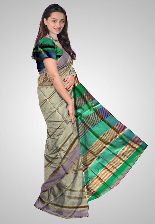 Authentic handloom saree – Side profile showing woven texture