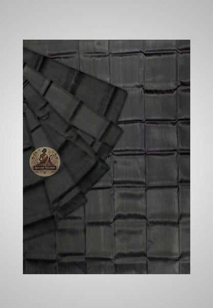 Pure Silk Than for Designer Sarees – Texture and fabric weave detail