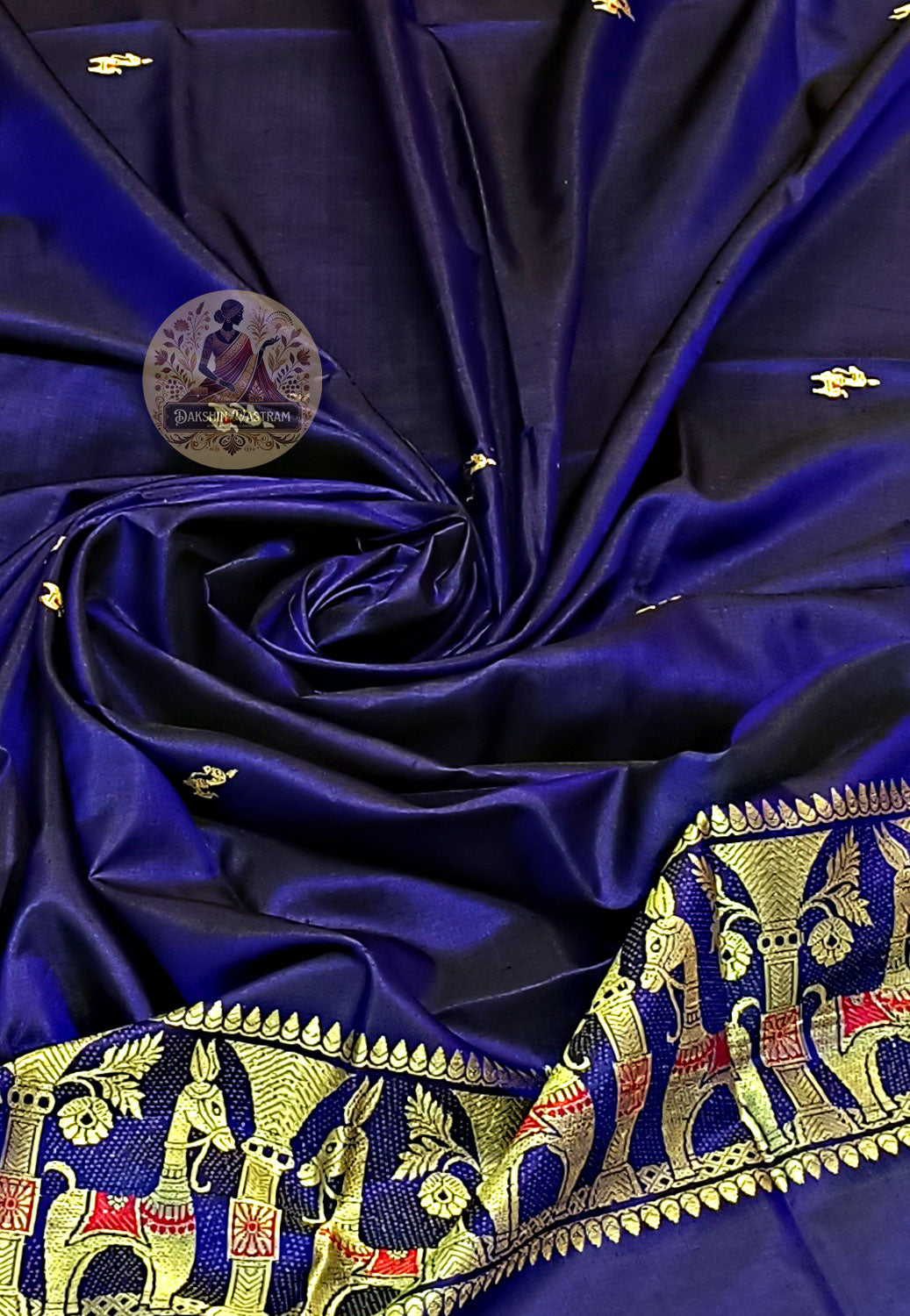 Buy Pure Silk Stole online – Elegant front drape of handloom silk