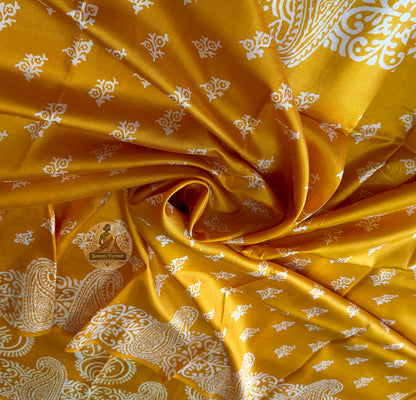 Shop Pure Silk Saree – Texture and Mulberry silk detailing focus