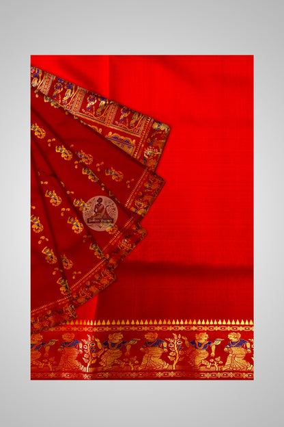 Buy Handloom Baluchari Saree online – Close-up of intricate weaving