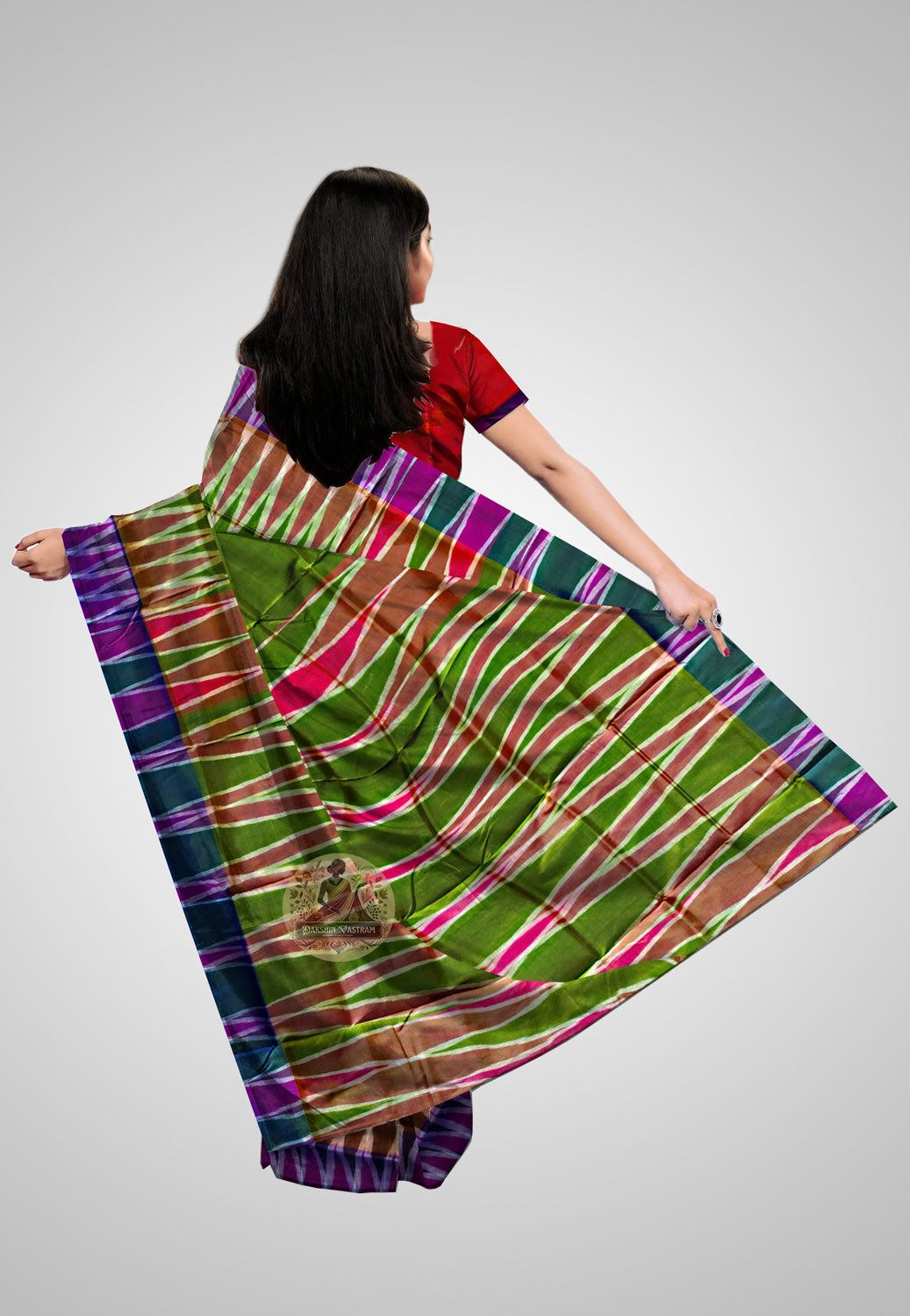 Pure Silk Kotki Saree Global – Rear shot featuring intricate pallu weave