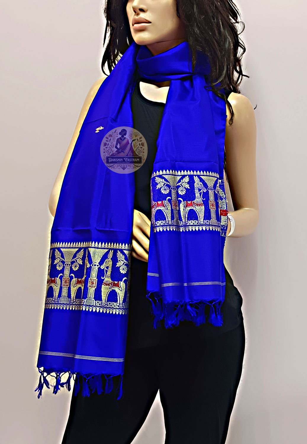 Order Handloom Silk Stole – Rear view with elegant styling